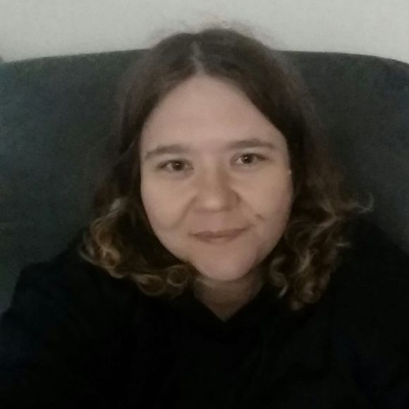 Meet your Posher, Jackie - Picture 1 of 1